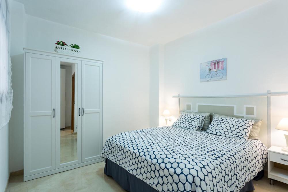 Apartamento En San Lorenzo Seville Exterior photo